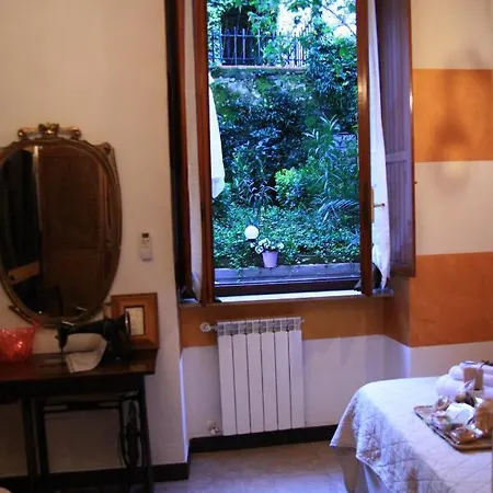 Il Giardino Di Gianni Pensión 3*